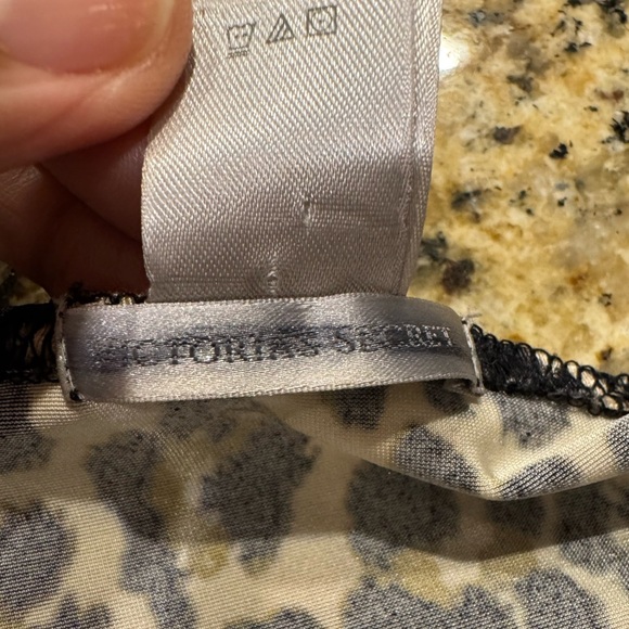 Vintage Victoria Secret Leopard Print Camisole with Spaghetti Straps - Picture 6 of 8
